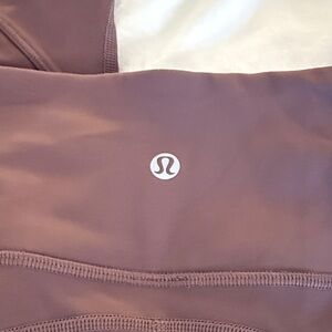 Lululemon NWOT Mauve Leggings